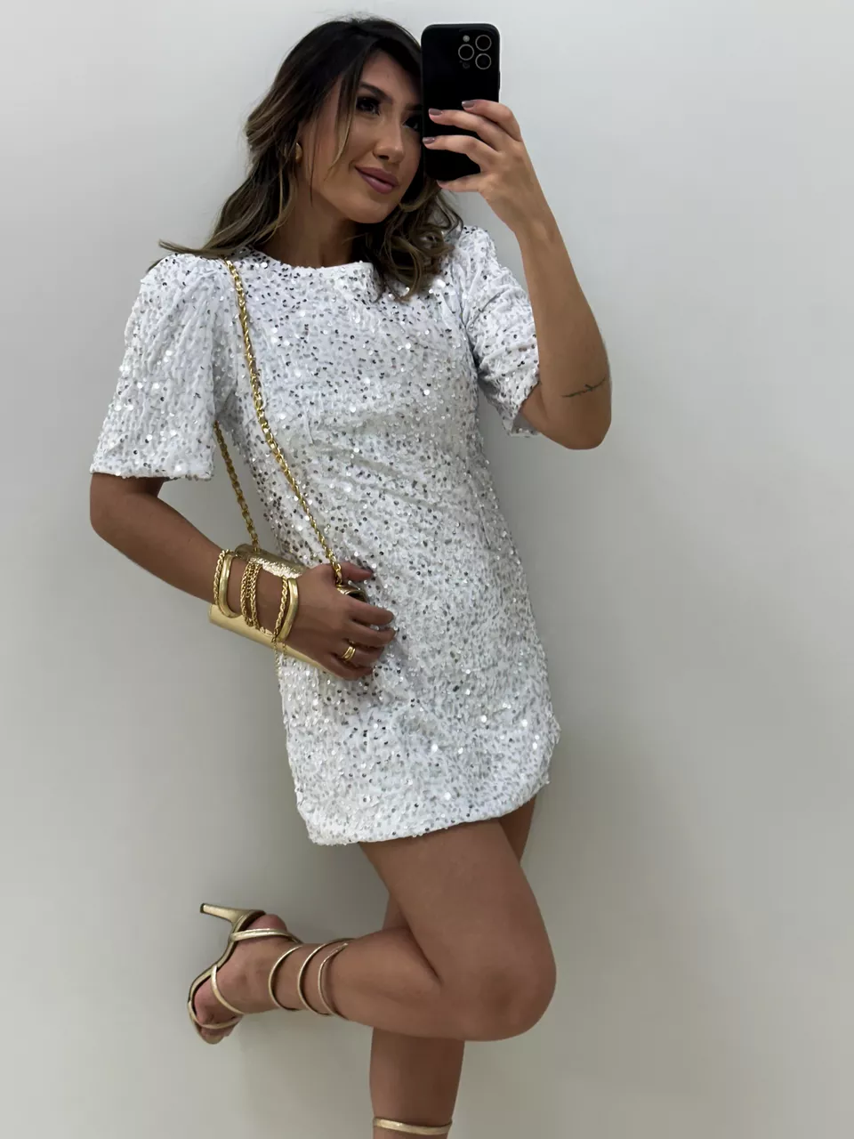 VESTIDO GIOVANA PAETÊ OFF - 0045350048 - CAROLLA FERRARO