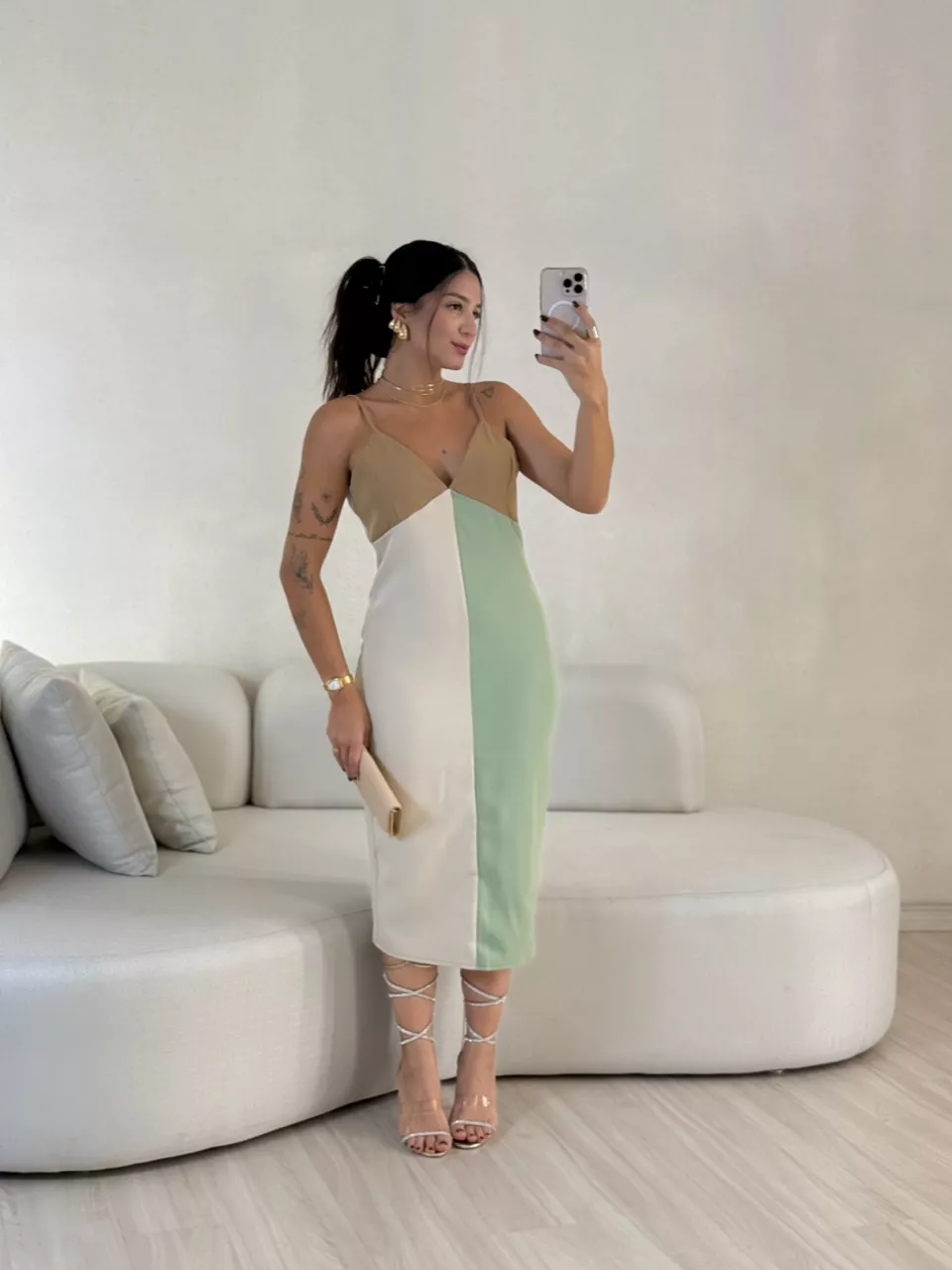 VESTIDO TACIANA ALÇA NUDE/VERDE - 0057270397 - CAROLLA FERRARO