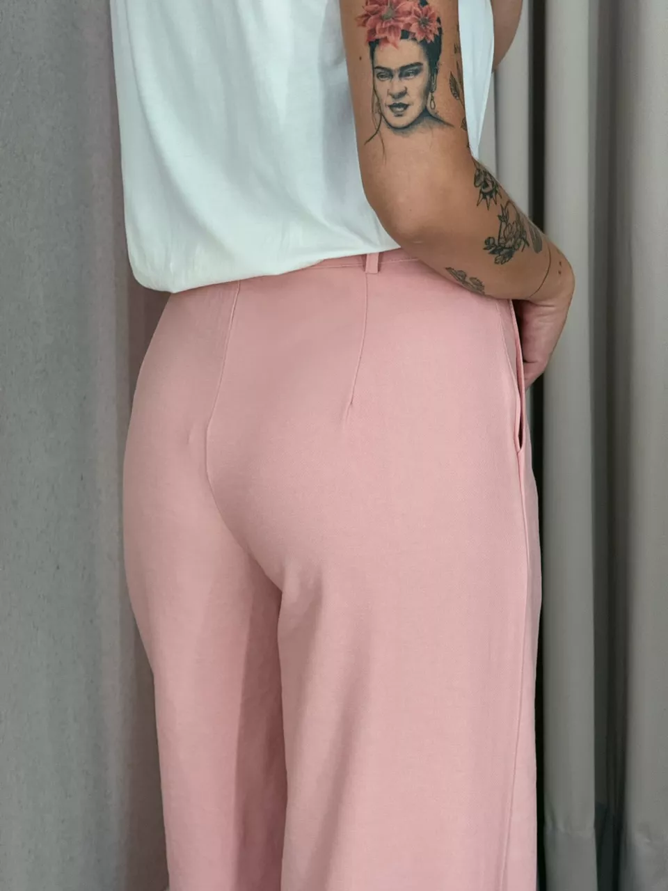 CALÇA EVELYN PANTALONA Rose