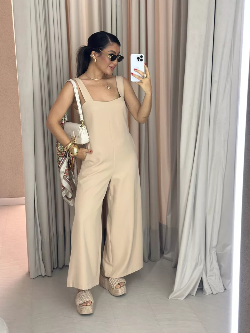 MACACÃO ADELINE BOLSO NUDE - 0059360049 - CAROLLA FERRARO