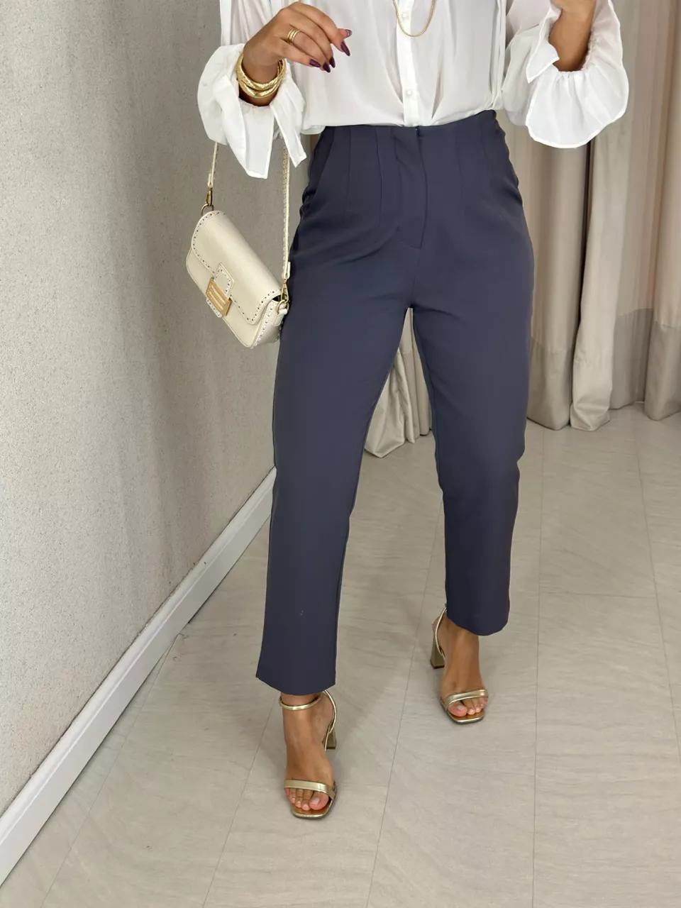 CALÇA FÁTIMA SKINNY CINZA - 0061240091 - CAROLLA FERRARO