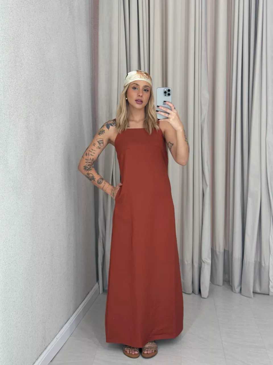 VESTIDO MAURA ALÇA TERRA COTA