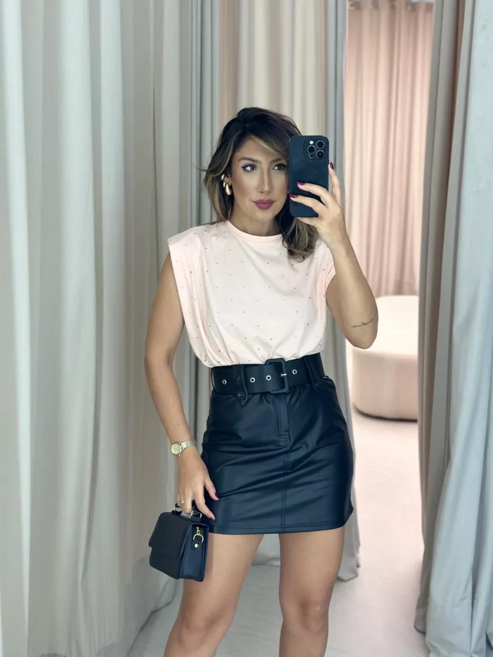 SAIA SARA COURO FAKE PRETA
