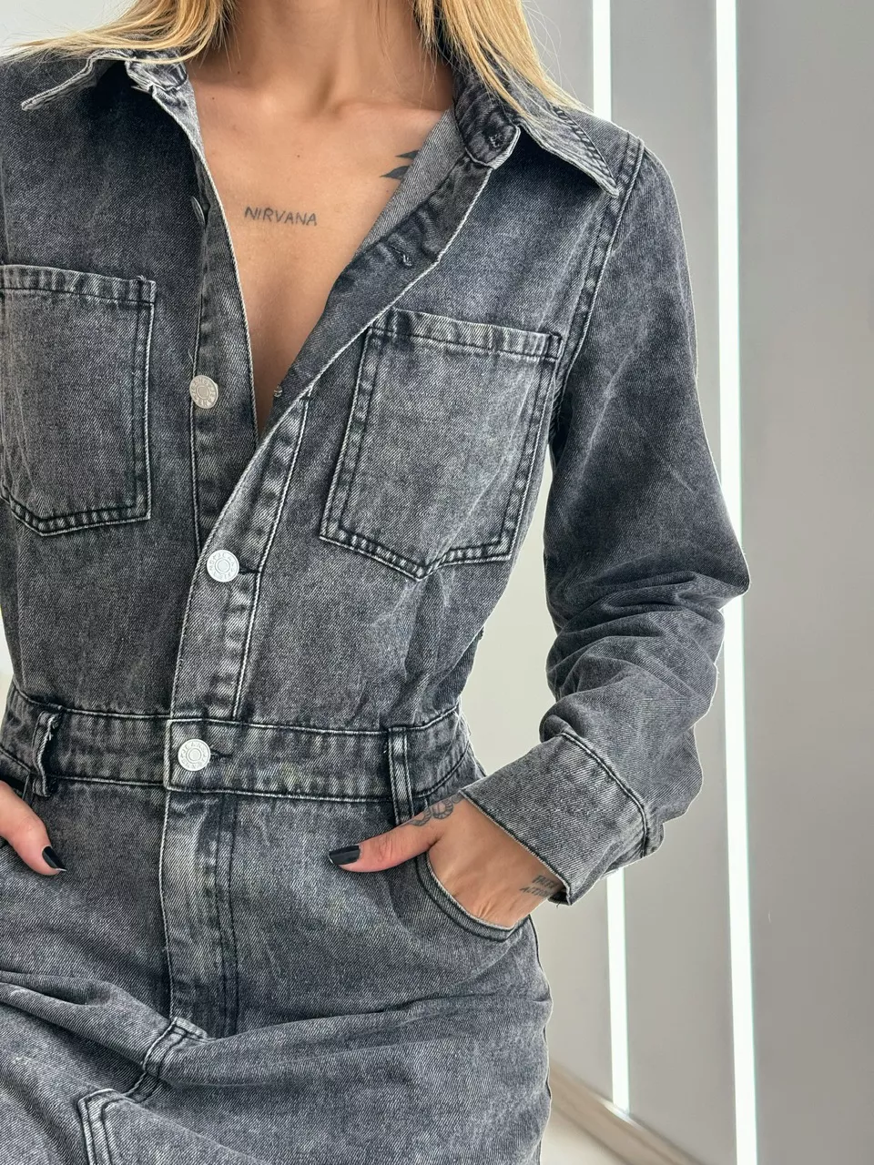 VESTIDO MIDI JEANS PRETO