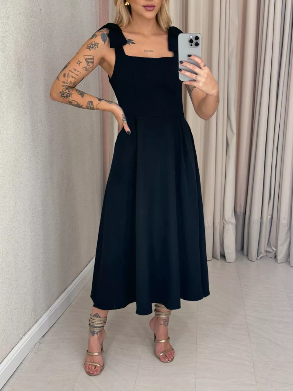 VESTIDO MARISA LAÇO PRETO