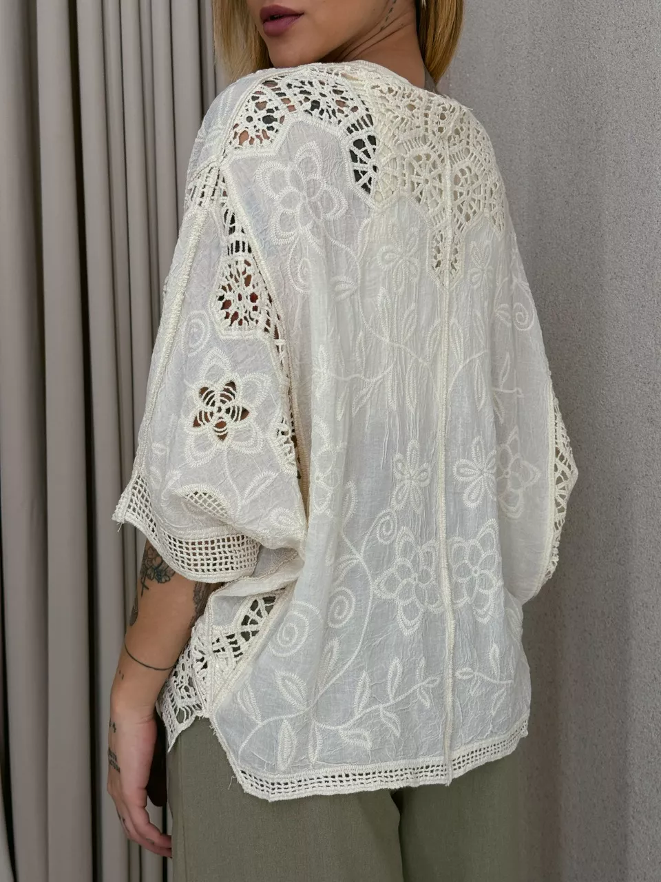 KIMONO MARIANA CROCHÊ CRU