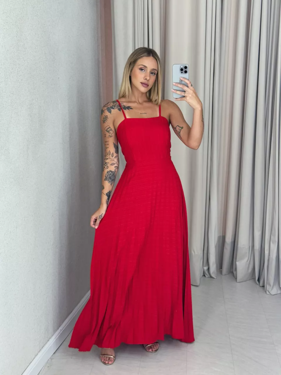 VESTIDO ALINE PLISSADO VERMELHO - 0058600006 - CAROLLA FERRARO