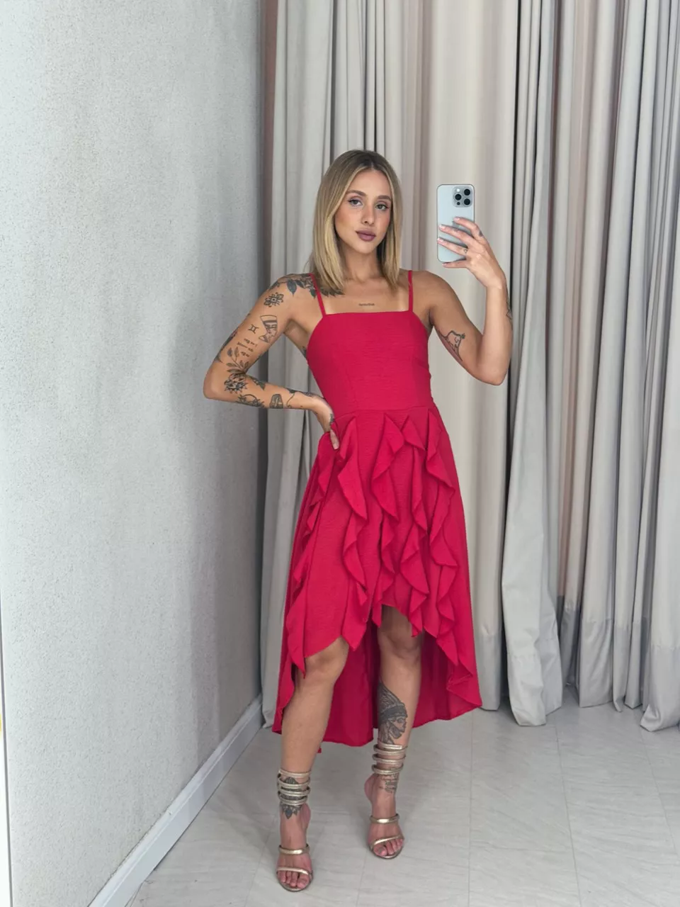 VESTIDO TÁBATA BABADOS VERMELHO - 0058560006 - CAROLLA FERRARO