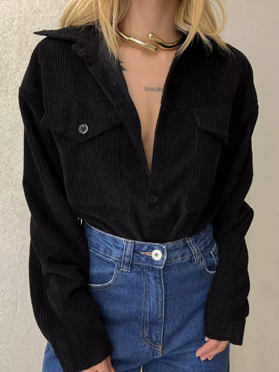 CAMISA CAETANA COTELÊ PRETA