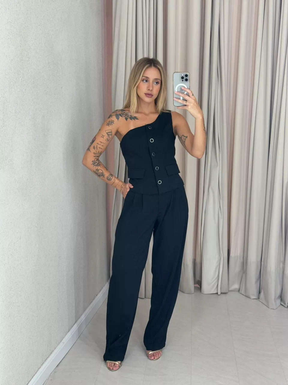 CONJUNTO KAROLINE NULA MANGA PRETO - 0058640032 - CAROLLA FERRARO