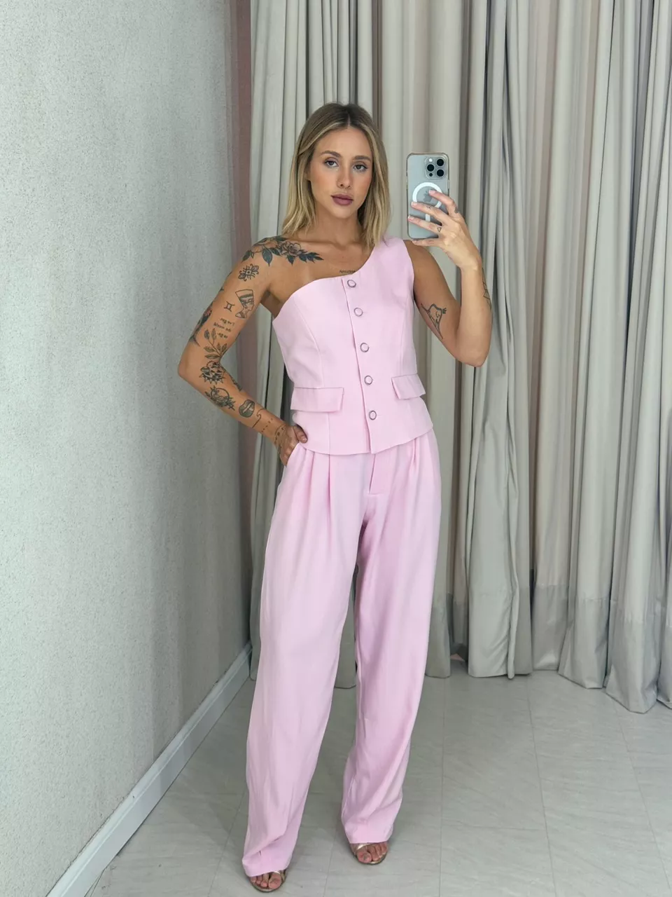 CONJUNTO KAROLINE NULA MANGA BABY PINK - 005864036 - CAROLLA FERRARO