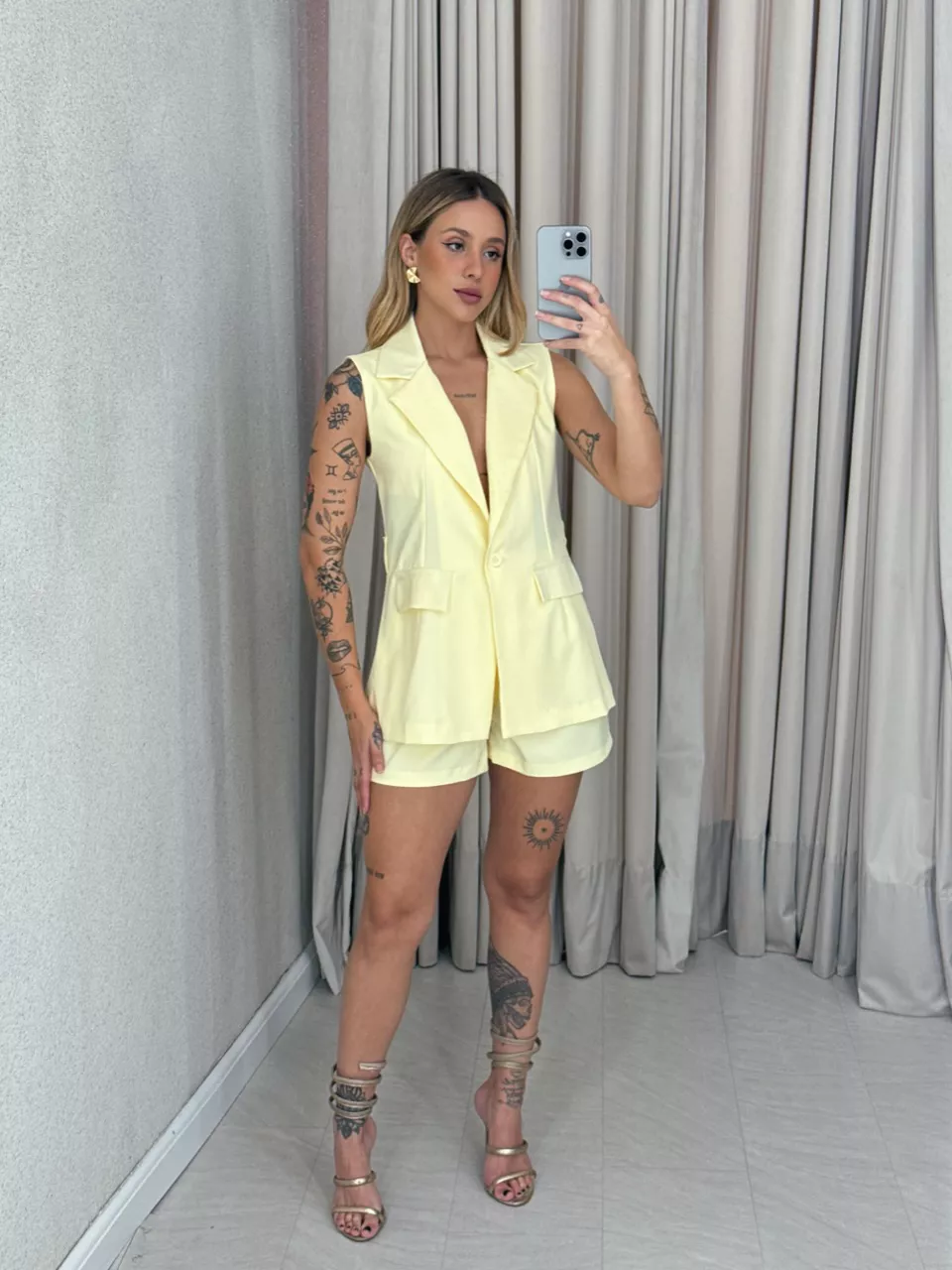 CONJUNTO ARLETE COLETE AMARELO - 0060060111 - CAROLLA FERRARO