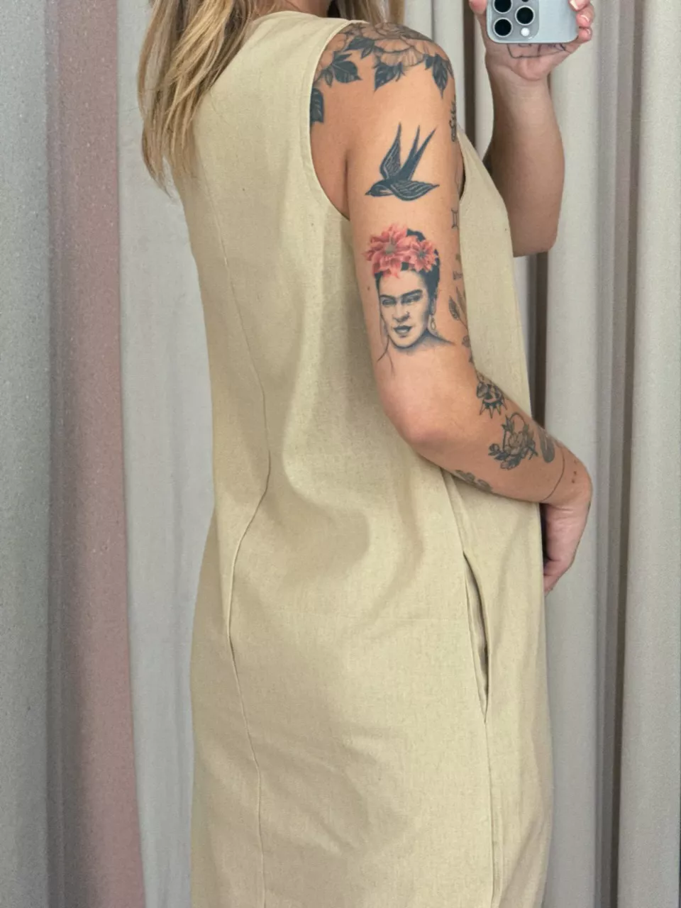 VESTIDO VALQUÍRIA LONGUETE NUDE