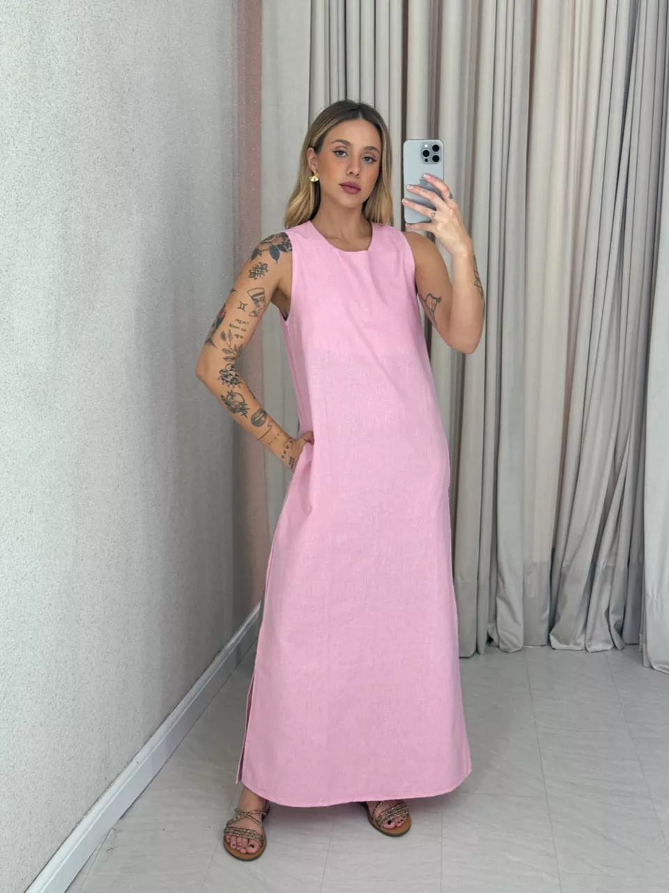 VESTIDO VALQUÍRIA LONGUETE ROSA - 0060140031 - CAROLLA FERRARO