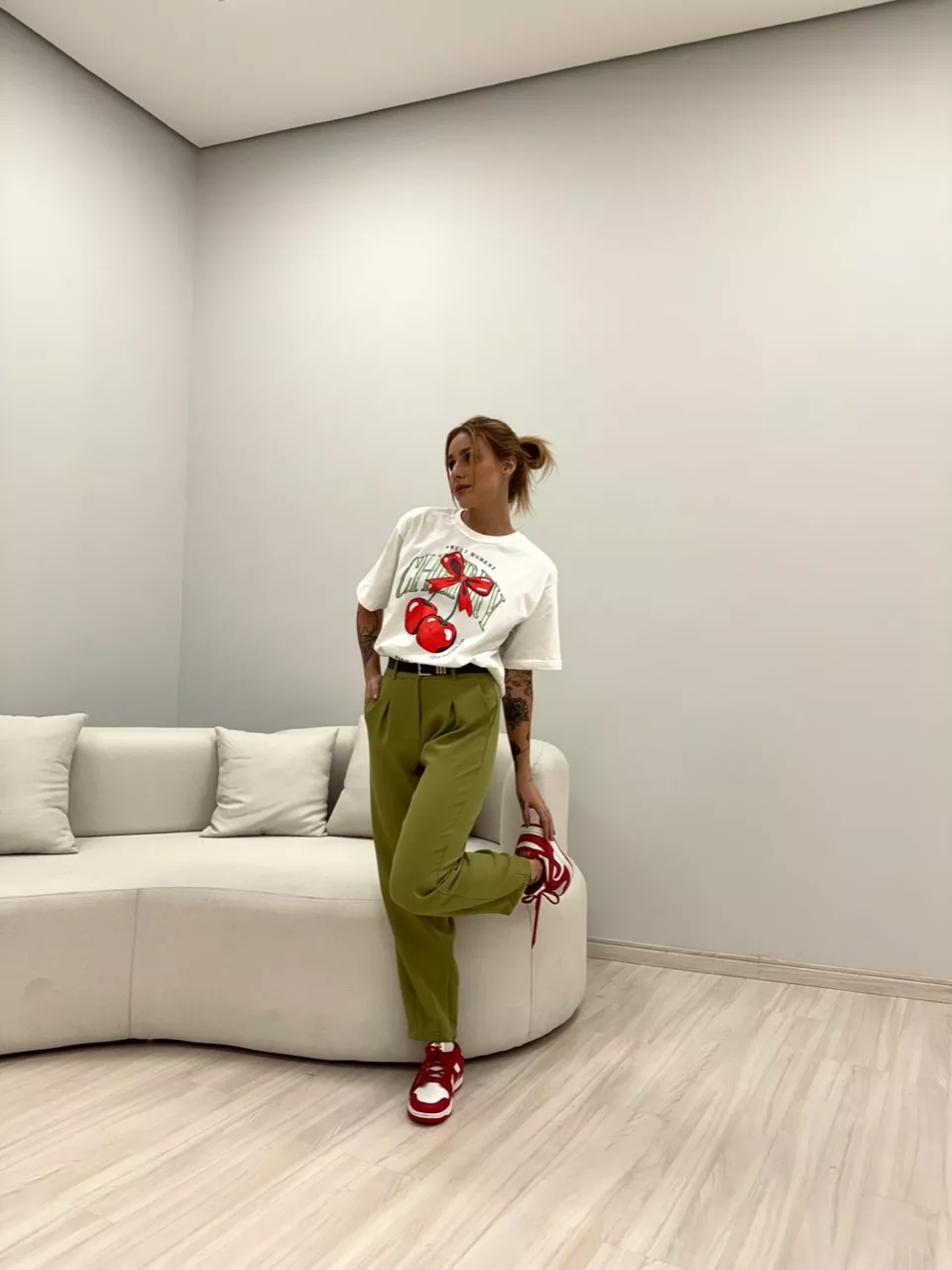 CALÇA GISELE CENOURA PISTACHE