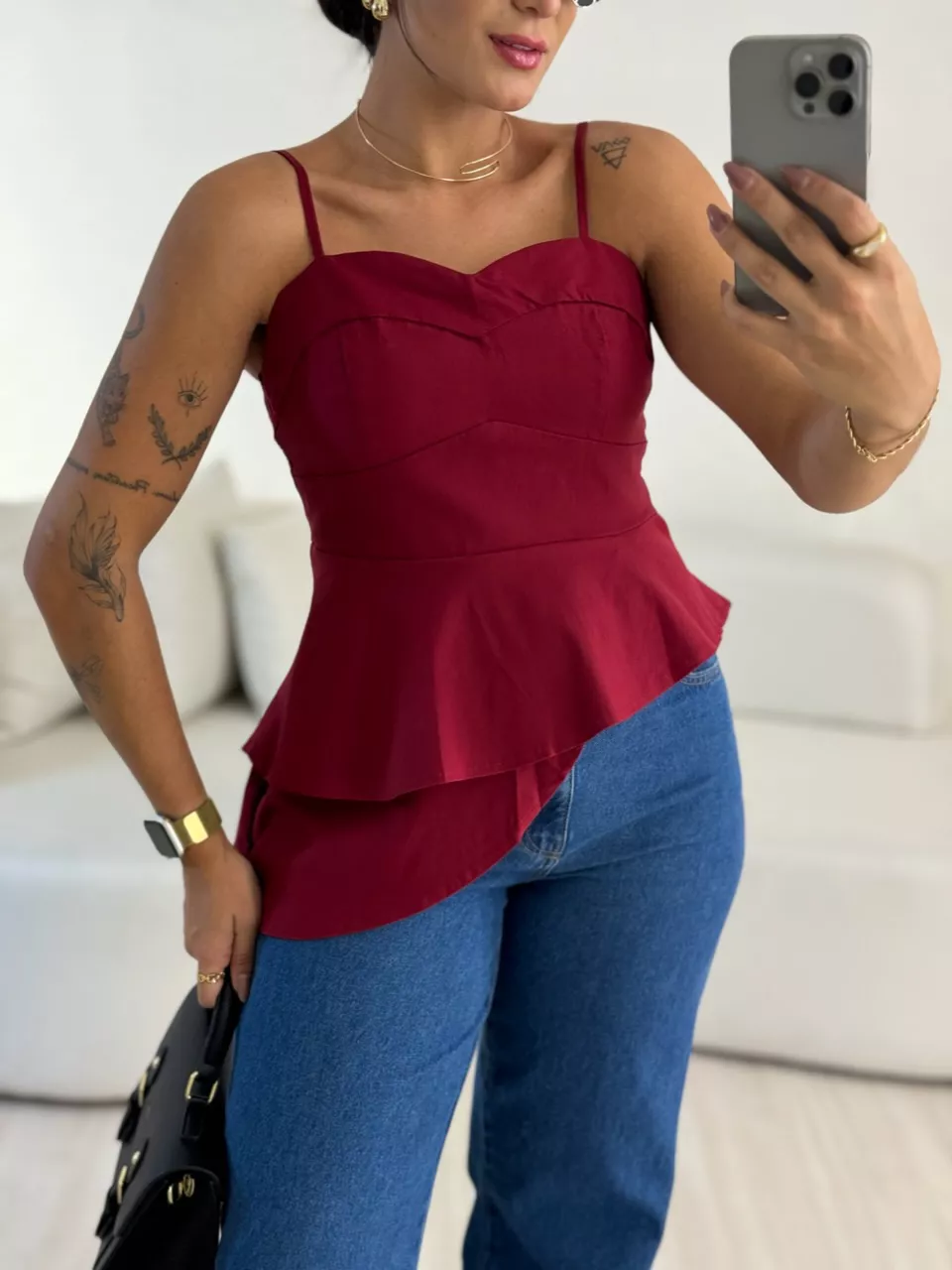 BLUSA EMANUELY ASSIMÉTRICA CHERRY RED