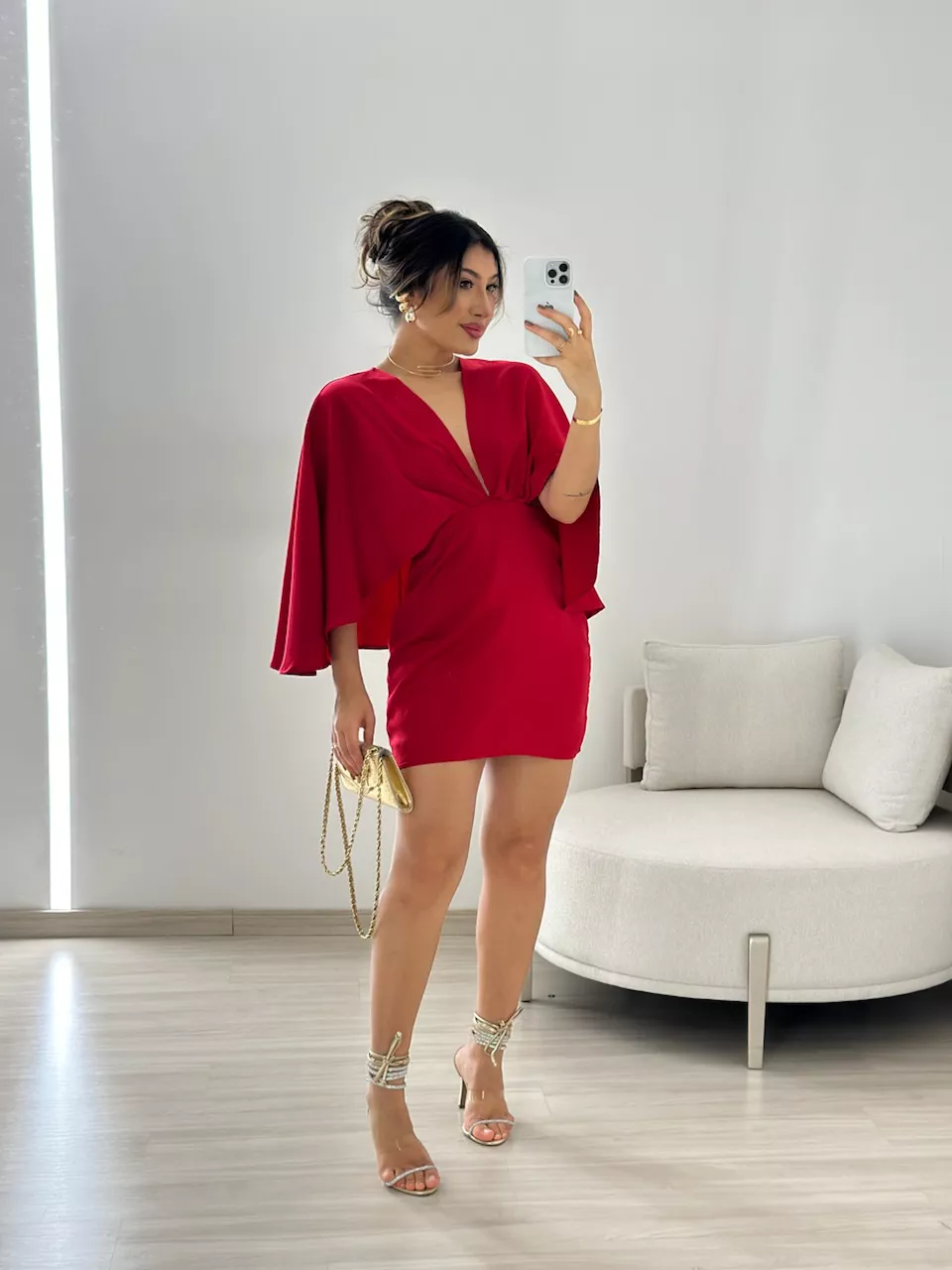 VESTIDO CURTO CAPA VERMELHO - 0055410006 - CAROLLA FERRARO