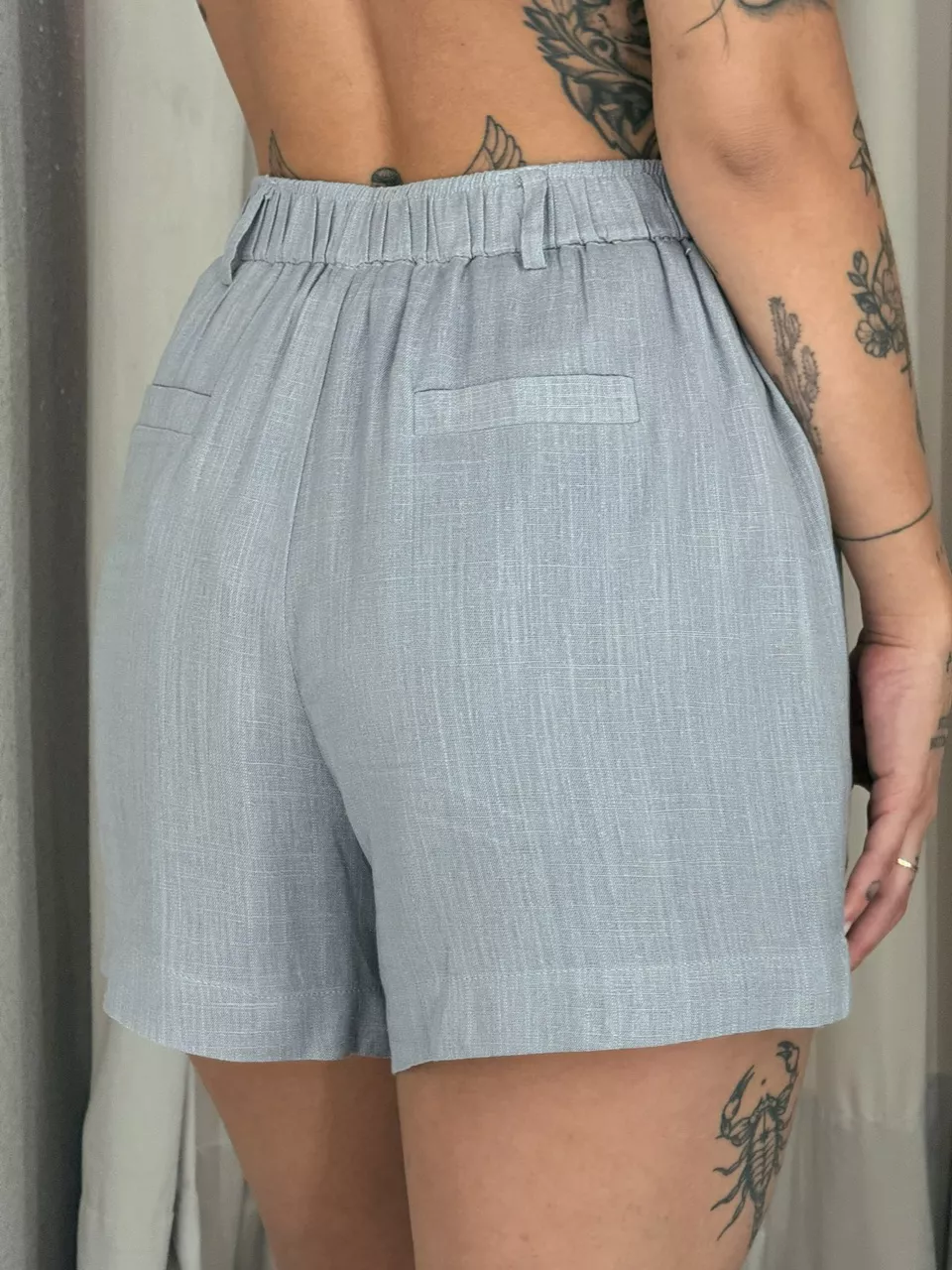 CONJUNTO KAUANY. Short Cinza