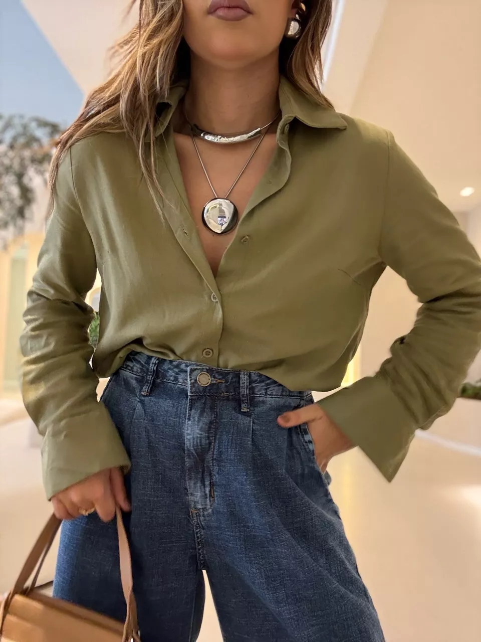CAMISA ALANA LINHO OLIVA - 0063870422 - CAROLLA FERRARO