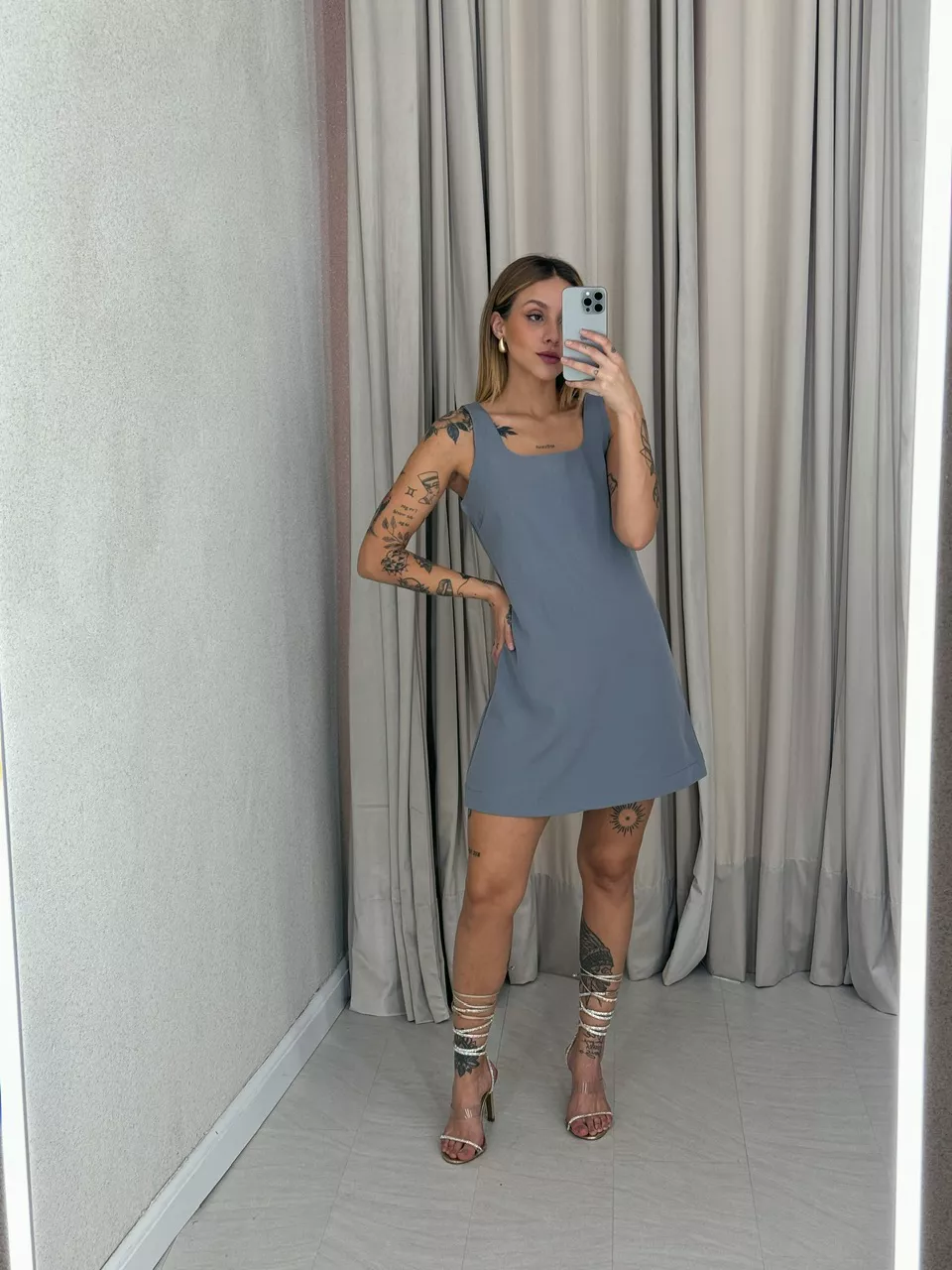 CONJUNTO VESTIDO COM BLAZER CINZA
