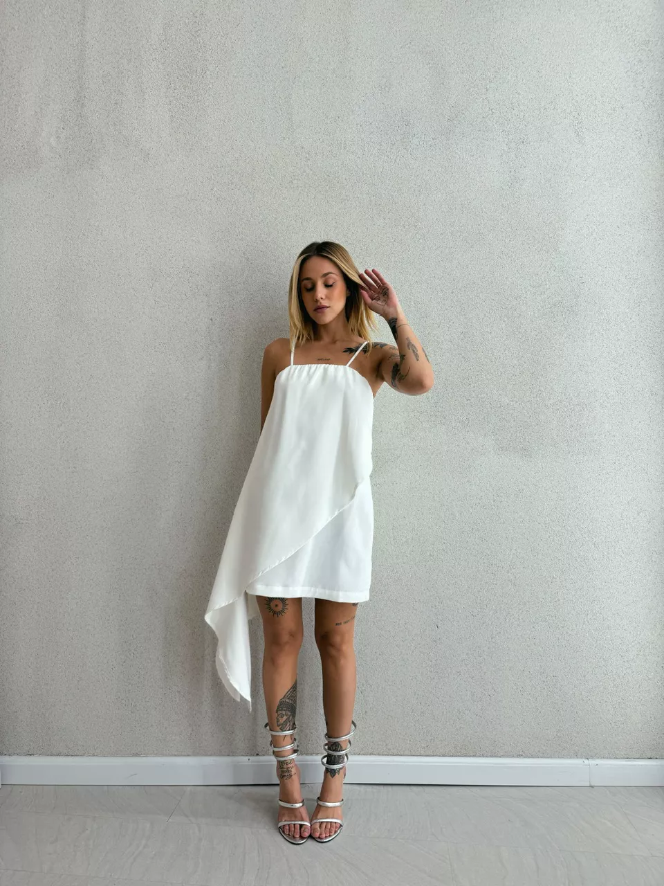 VESTIDO EMÍLIA ALÇA OFF