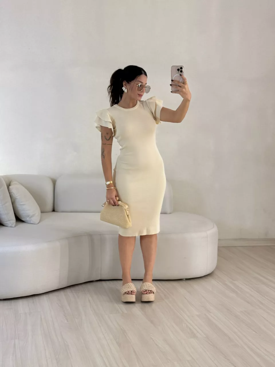 VESTIDO JANE MANGA BABADOS Palha
