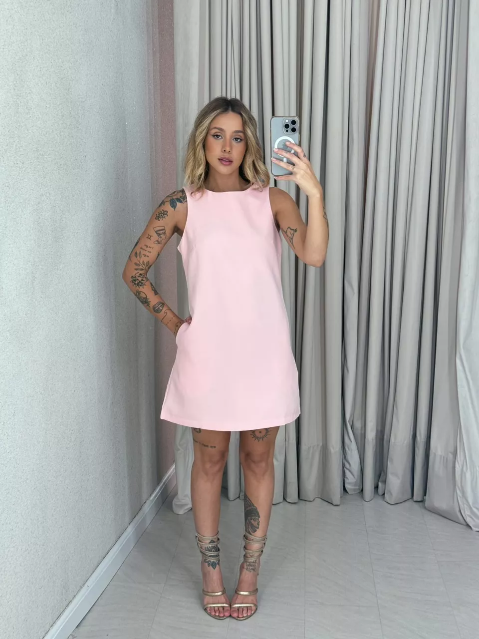 VESTIDO MAYLA CURTO Rosa Claro