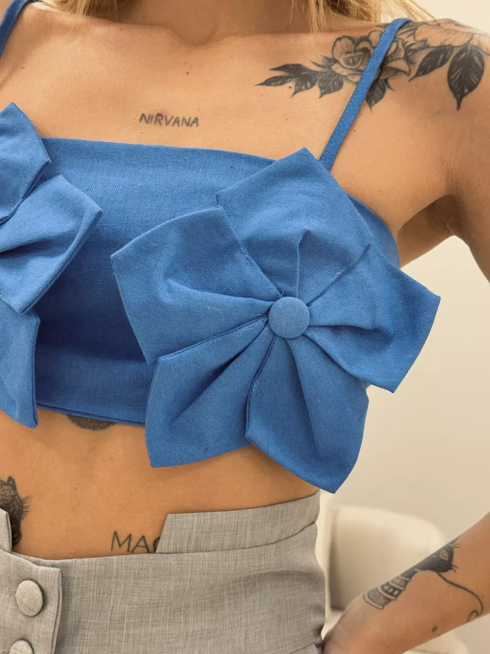 TOP FLOR LINHO AZUL