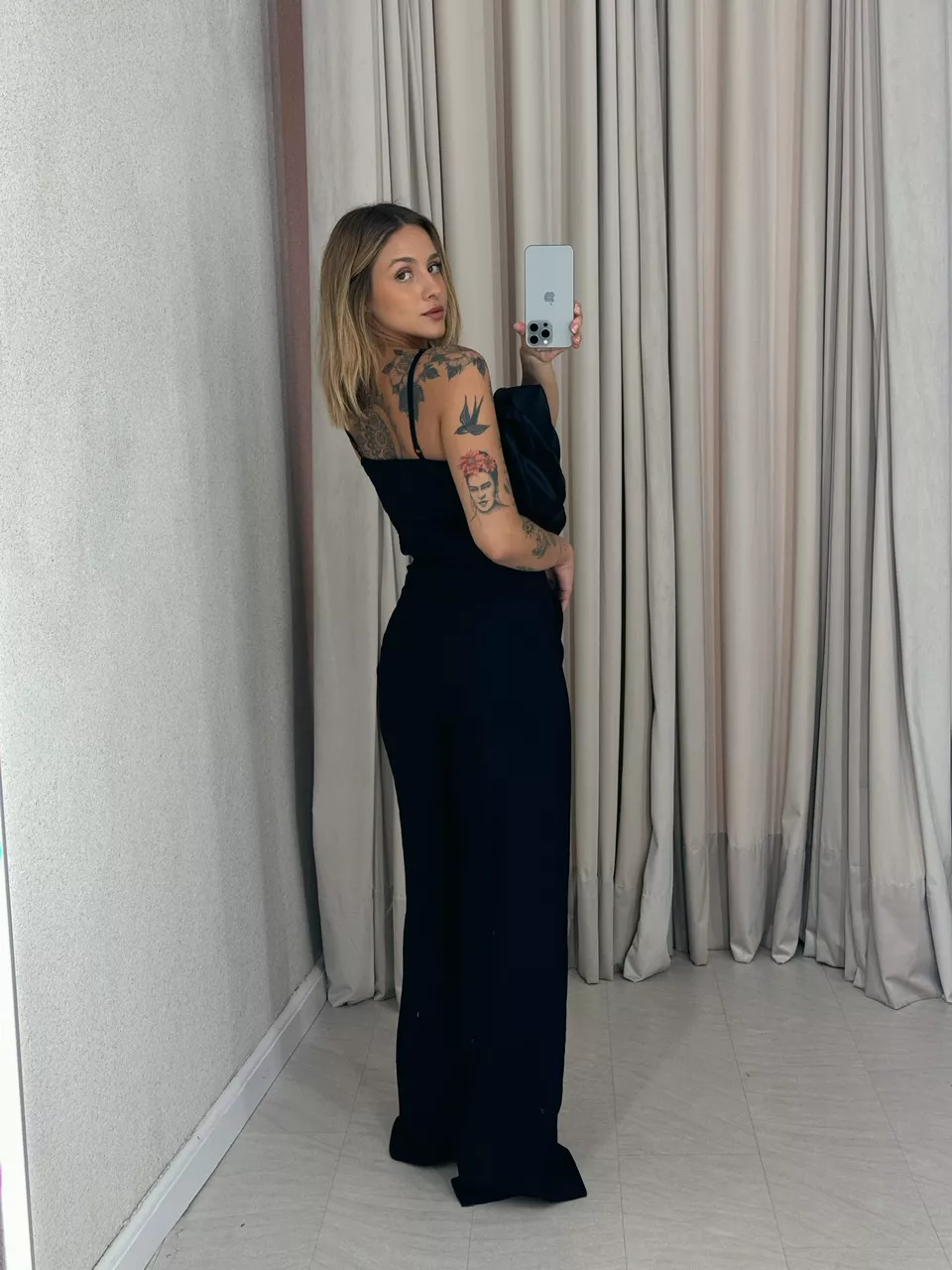 CROPPED LIDIA BABADOS PRETO
