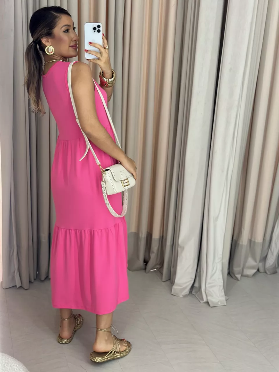 VESTIDO GILDA CAVADO Rosa