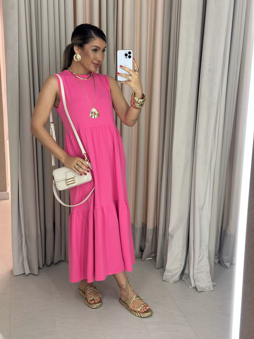 VESTIDO GILDA CAVADO Rosa
