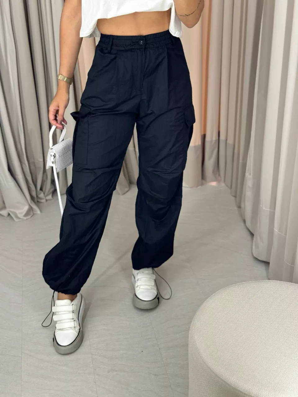 CALÇA BRENDA PARACHUTE PRETO
