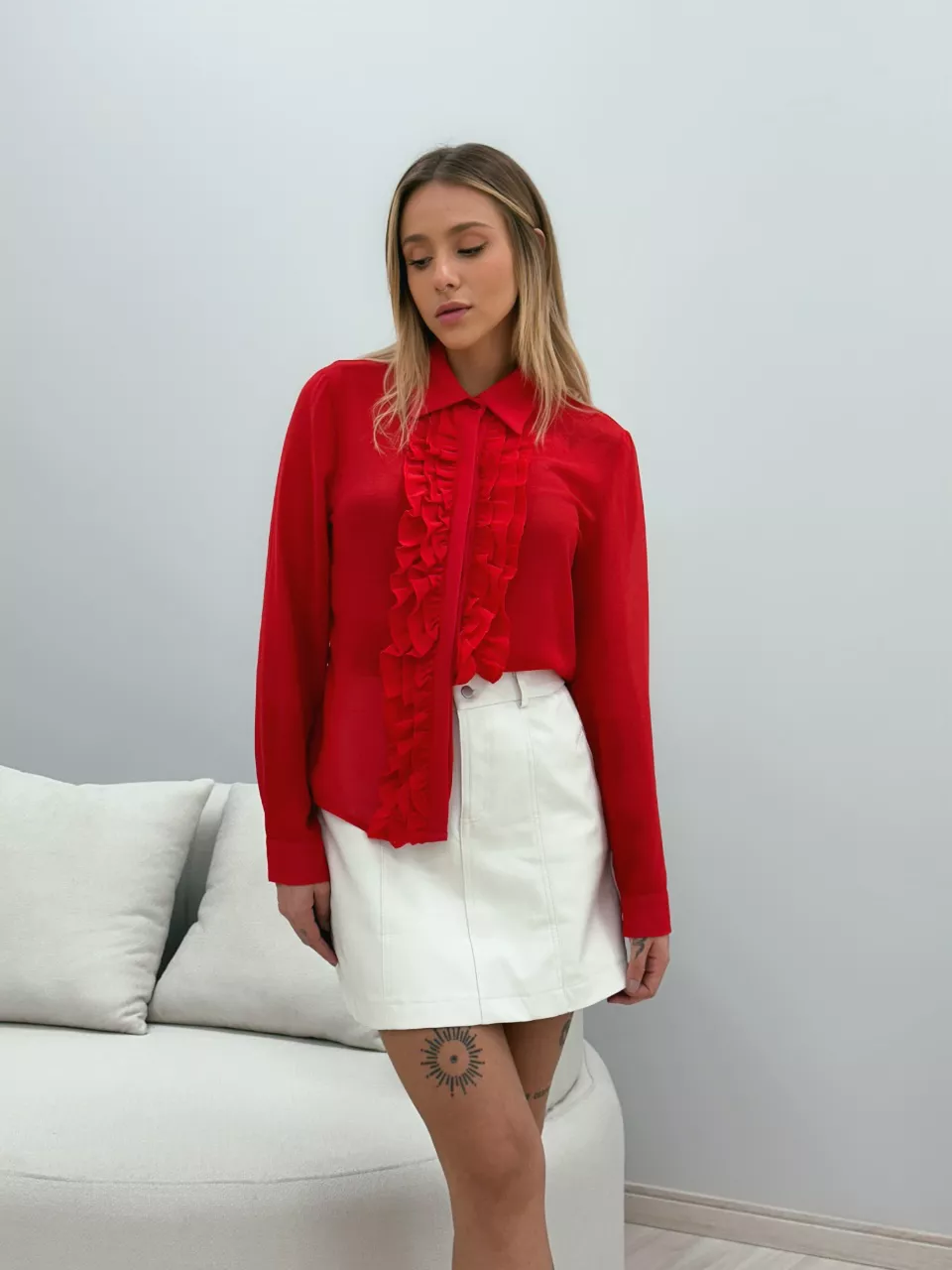 CAMISA YASMIN BABADO VERMELHO - 0048840007 - CAROLLA FERRARO