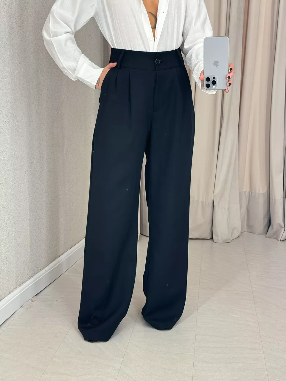 CALÇA BETÂNIA PANTALONA PRETA - 0061500033 - CAROLLA FERRARO