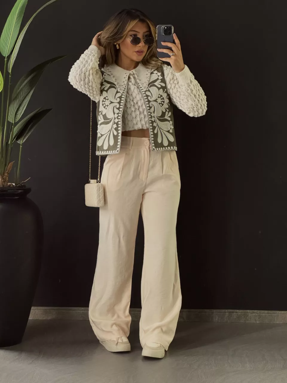 SUÉTER GOLA STRASS OFF