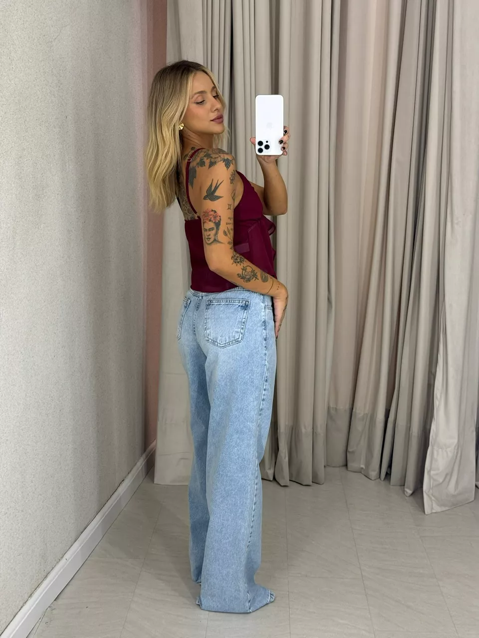 BLUSA MARIA EDUARDA ALÇA VINHO
