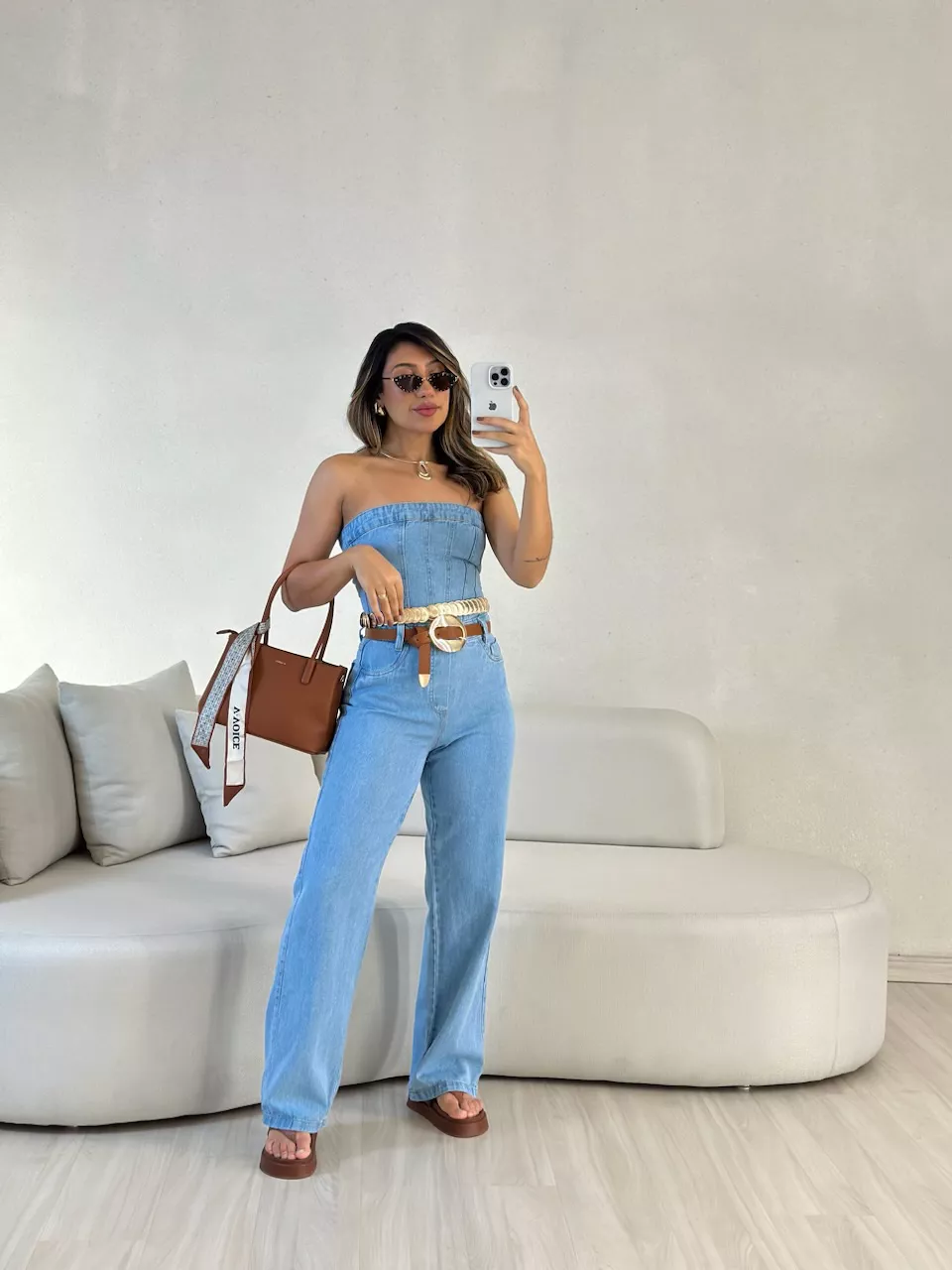 MACACÃO RAQUEL JEANS CLARO - 0054400139 - CAROLLA FERRARO