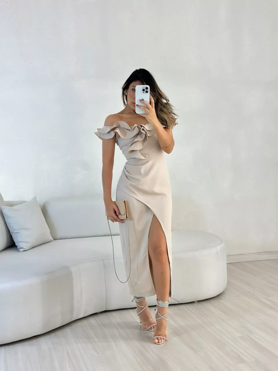 VESTIDO MAVI BABADOS NUDE - 0054390049 - CAROLLA FERRARO