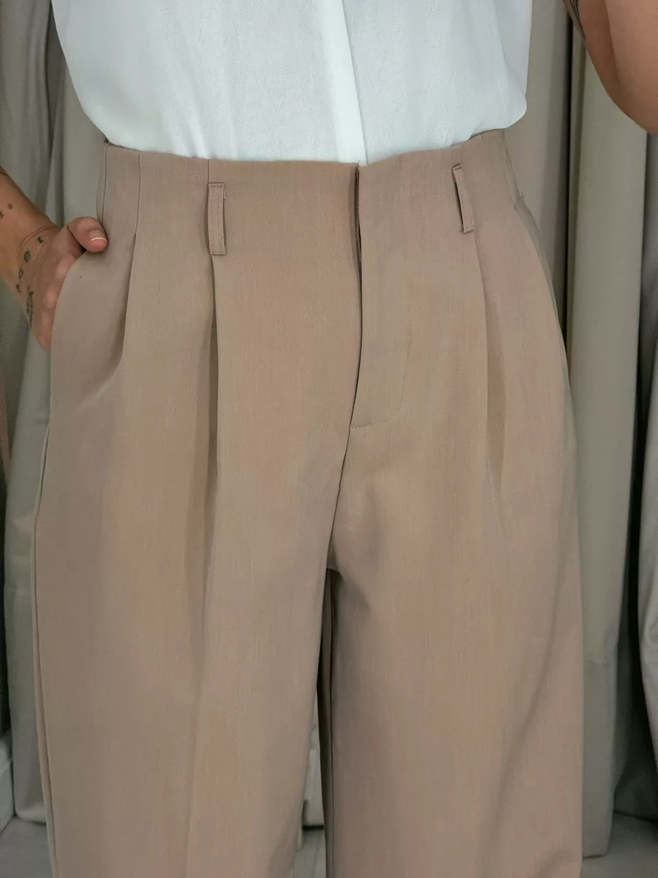 CALÇA FABIANA NUDE