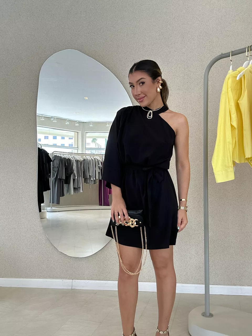 VESTIDO SANDY CURTO PRETO