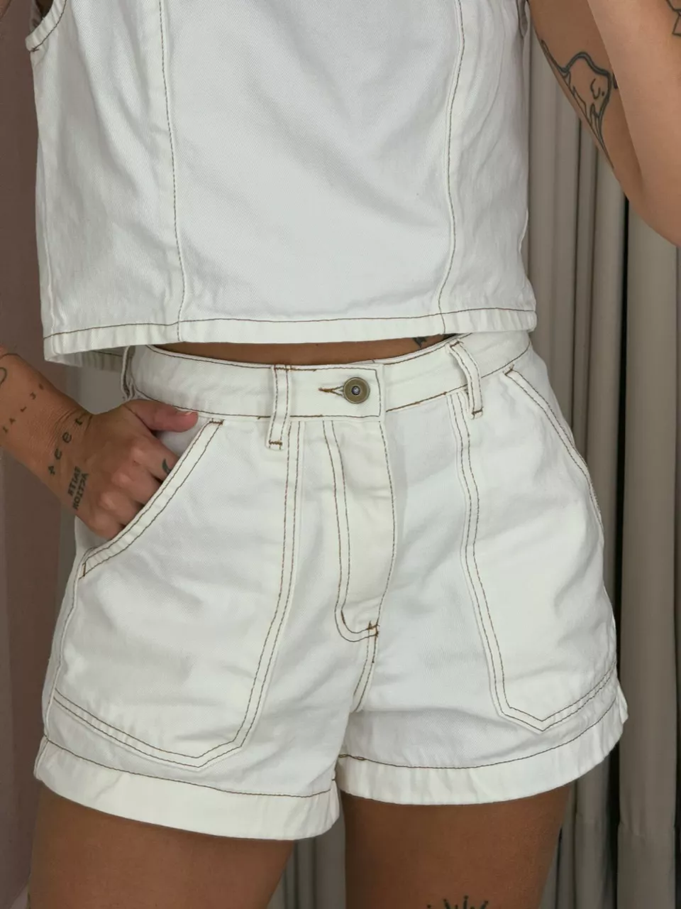 SHORT ÁGATA JEANS CRU - 0058690132 - CAROLLA FERRARO