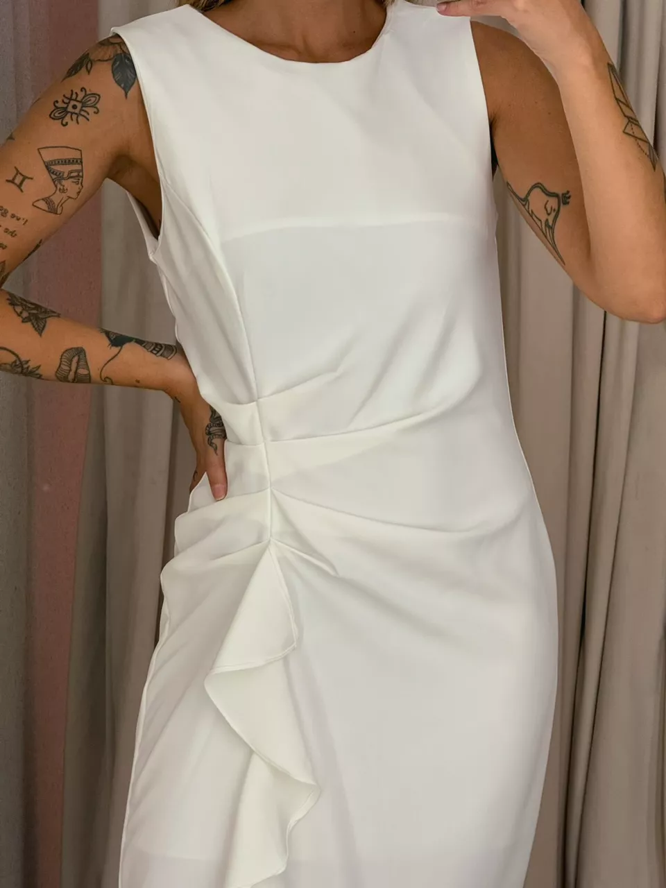 VESTIDO ADÉLIA CAVADO OFF