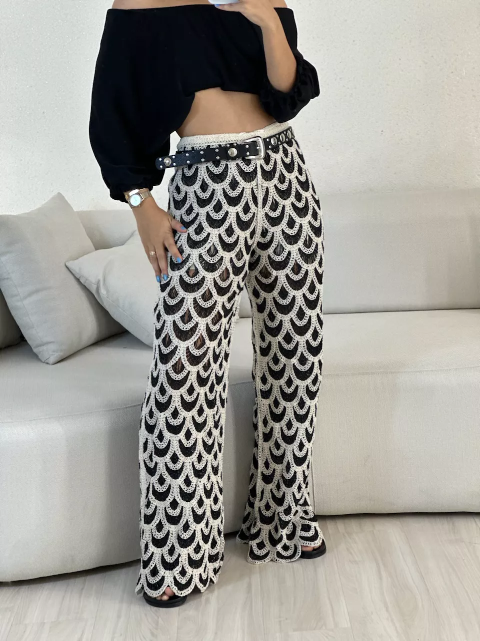 CALÇA KARINE CROCHÊ PRETA - 0055550033 - CAROLLA FERRARO