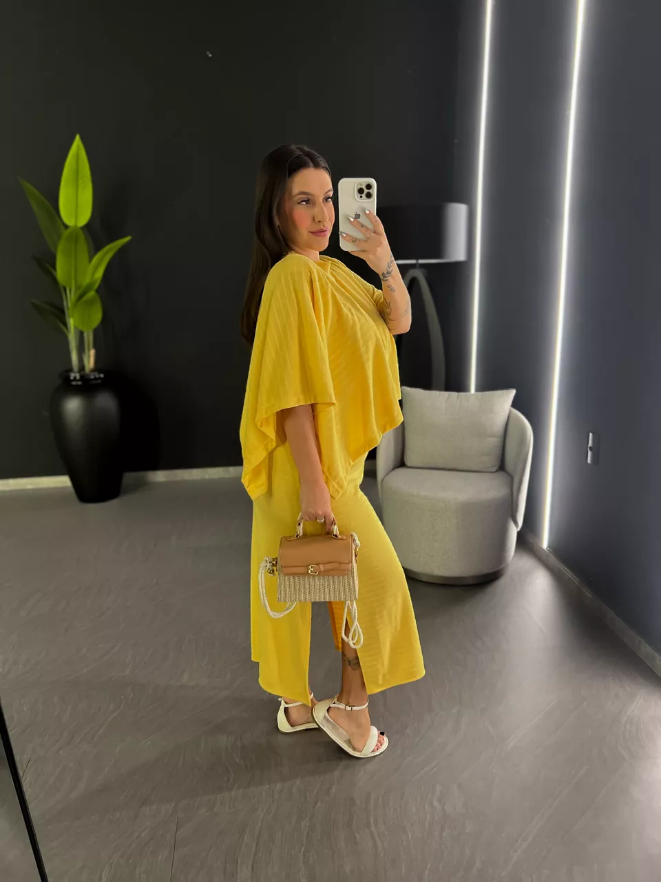 PONCHO CF MALHA AMARELO