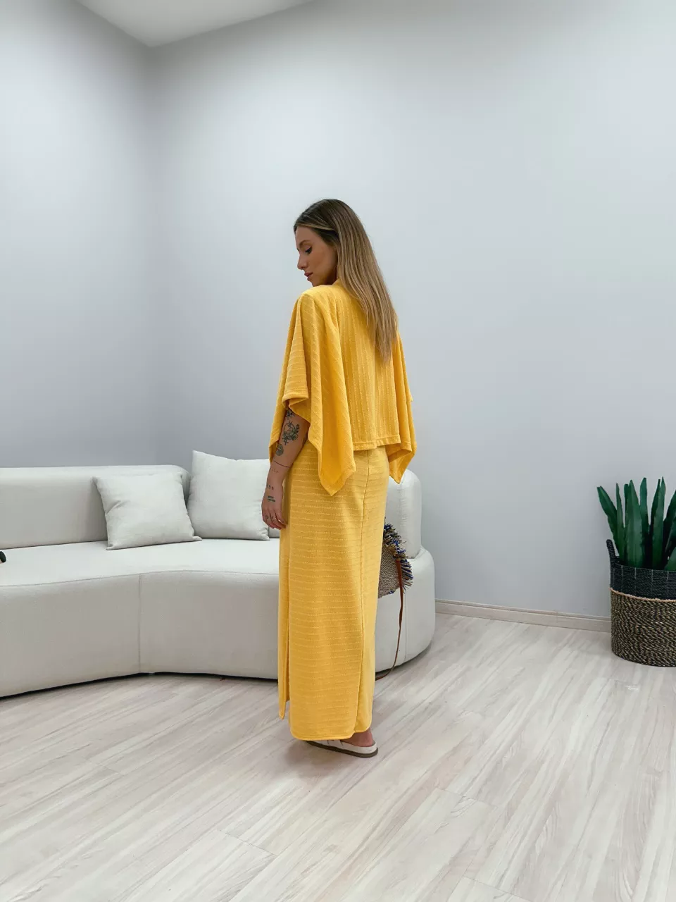 PONCHO CF MALHA AMARELO
