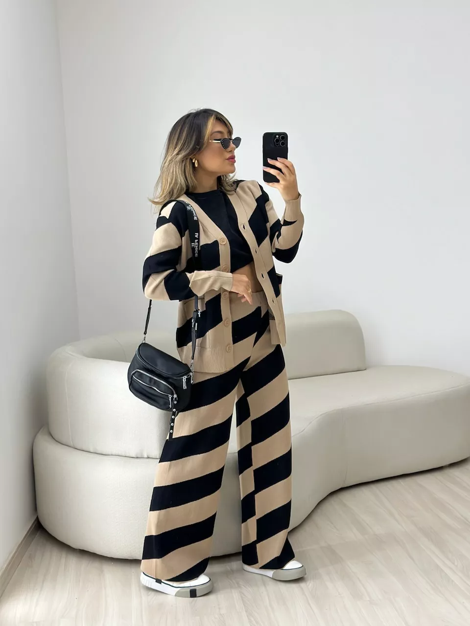 CONJUNTO PAULA LISTRADO NUDE - 0049940049 - CAROLLA FERRARO