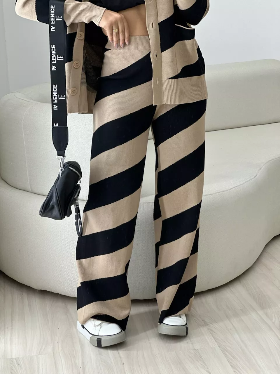 CONJUNTO PAULA LISTRADO NUDE
