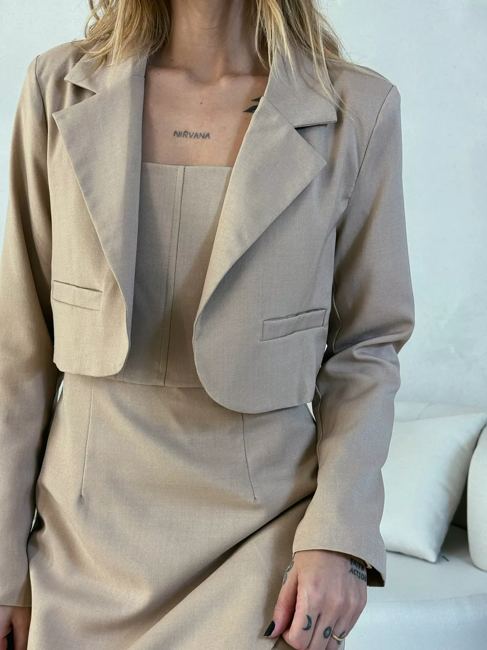 VESTIDO COM BLAZER CAPUCCINO 
