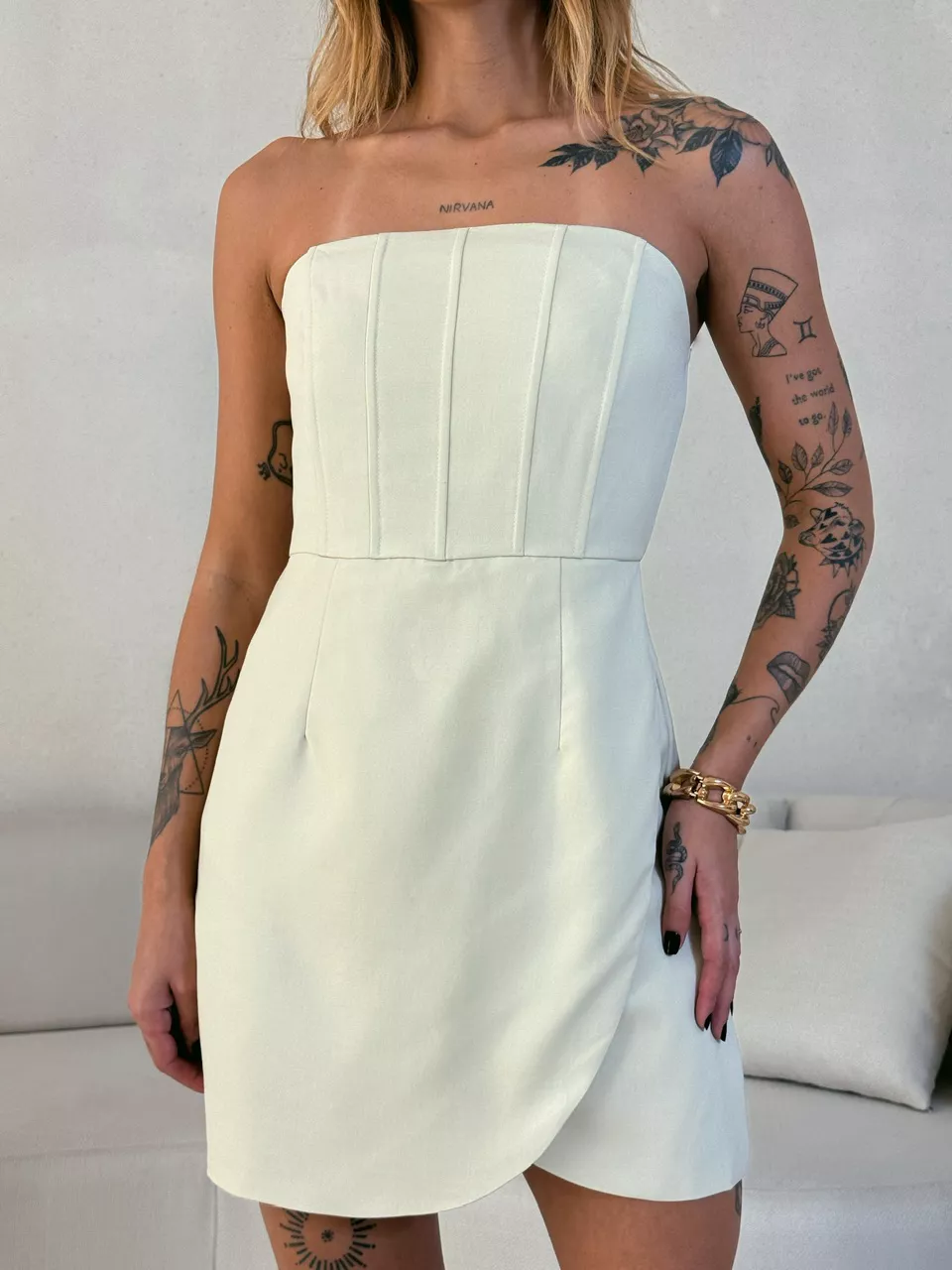 VESTIDO COM BLAZER NUDE