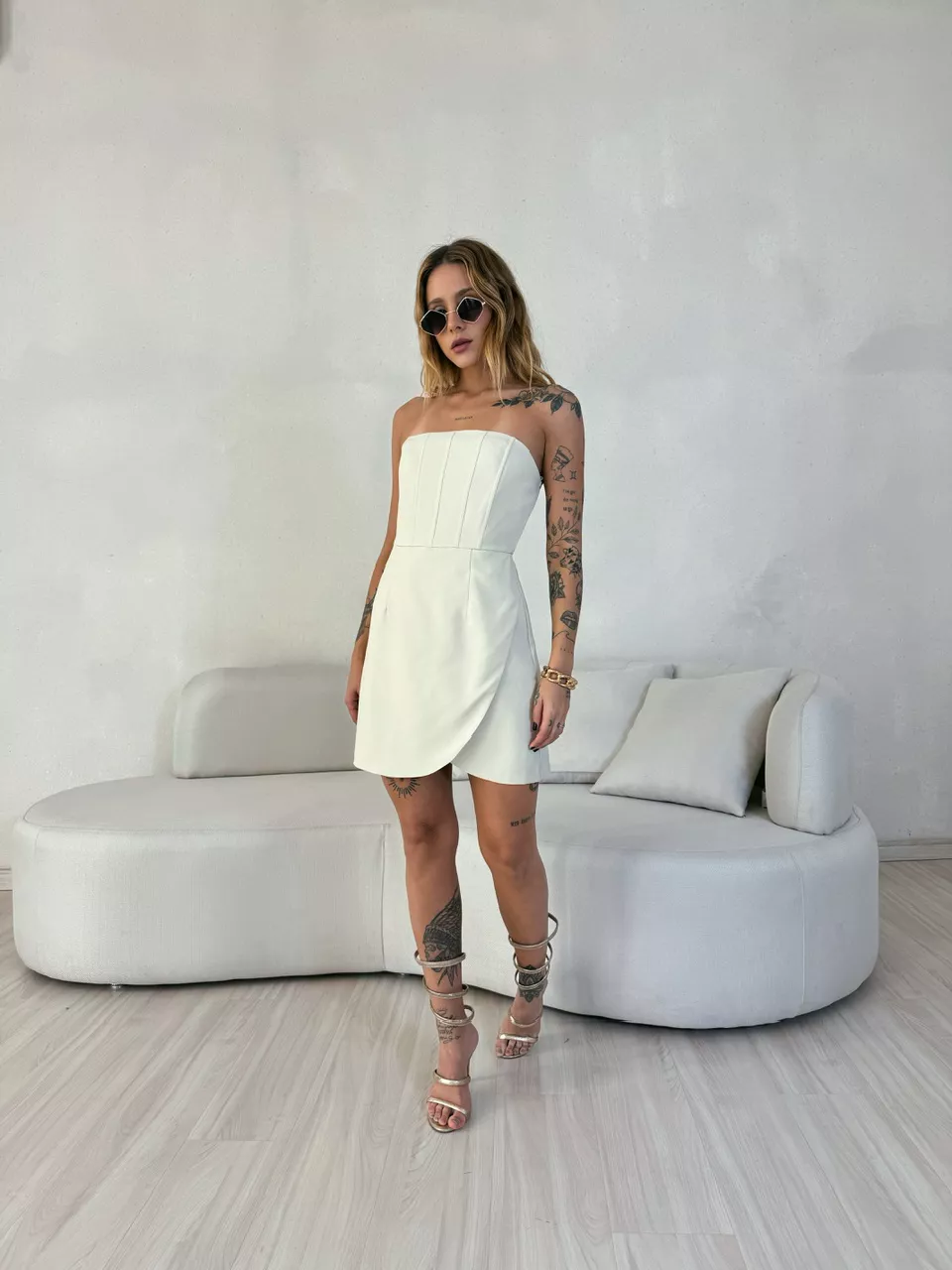 VESTIDO COM BLAZER NUDE
